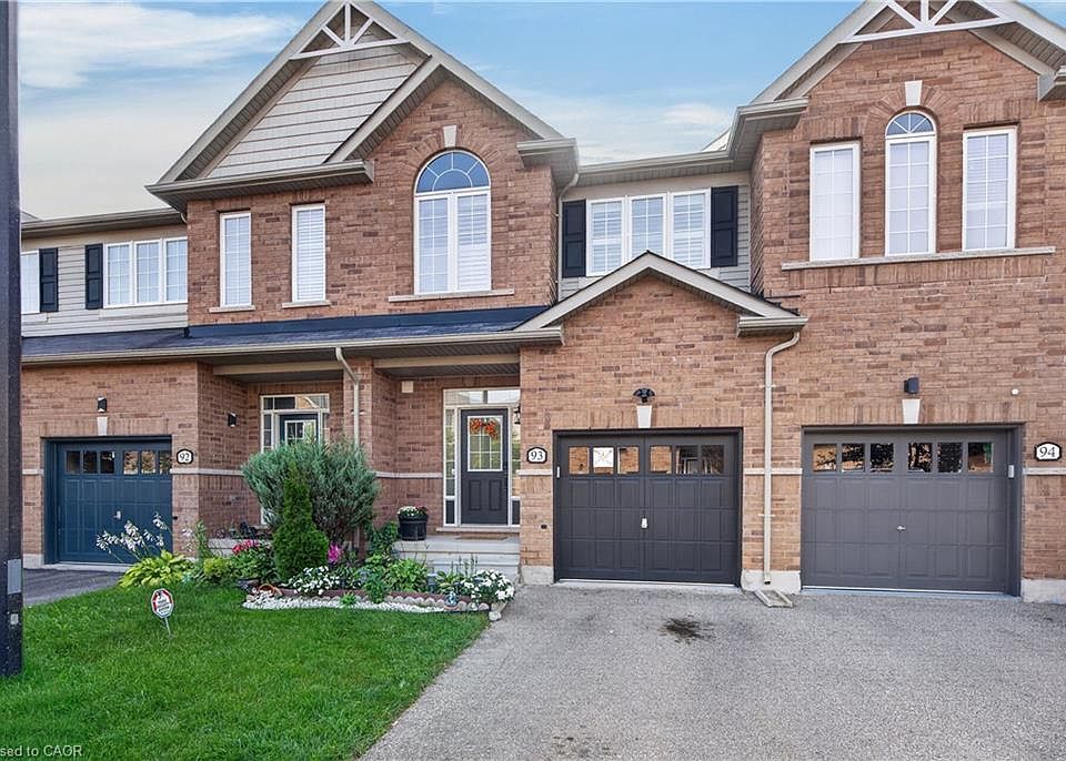 1st image of 651 Farmstead Dr #93