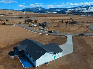 37 Cinnamon Bear Ct, Gallatin Gateway, MT 59730