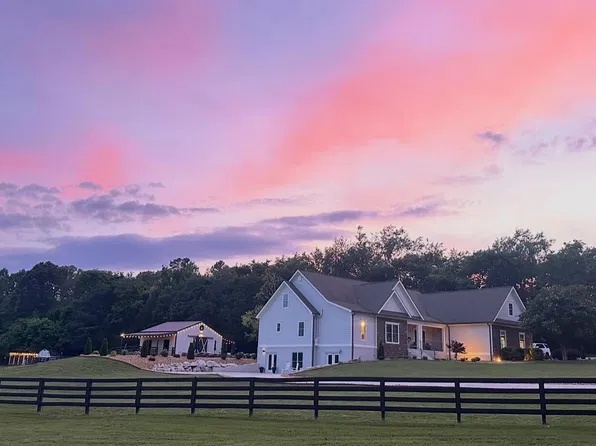 9003 Dovetail Ln, Ooltewah, TN 37363