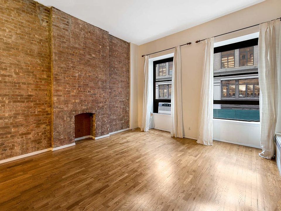 1st image of 23 E 10th St APT 209
