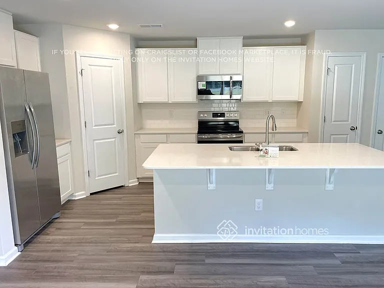 2301 Pebble Close Ct — Photo 3