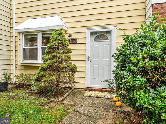 2nd image of 6435 Union Ct