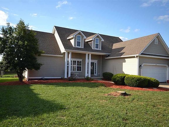3rd image of 946 Wintercress Ln