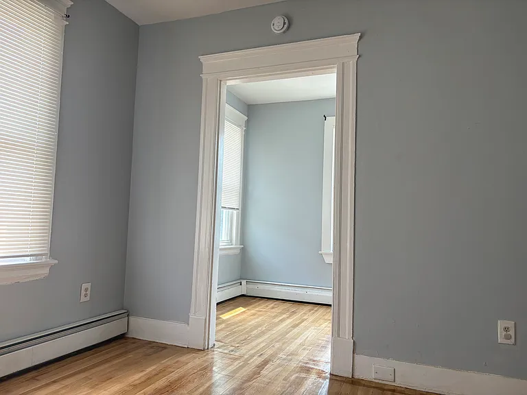 47 Irion St #49 — Photo 3