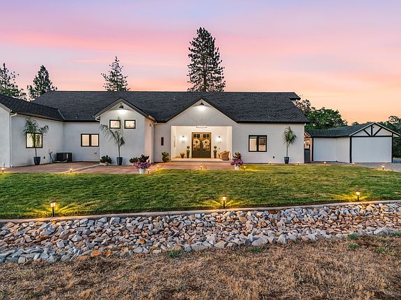 4th image of 29099 Doveweed Way