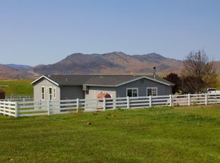 323 Calamity Ln, Montague, CA