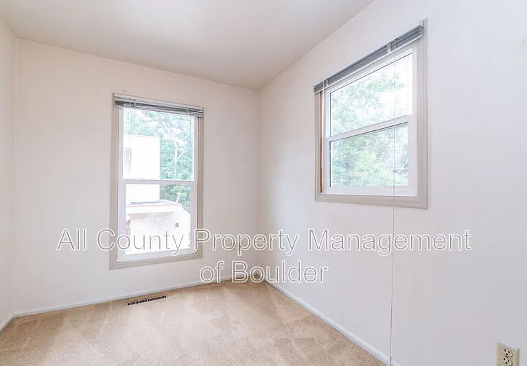 1817 Grove St #3 — Photo 13