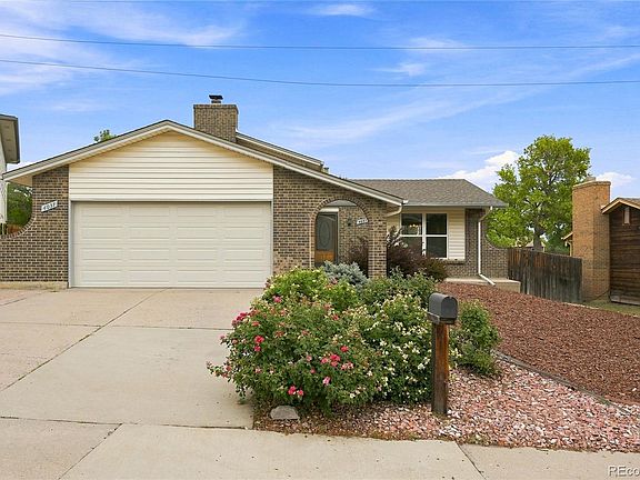 3rd image of 4037 E Caley Place