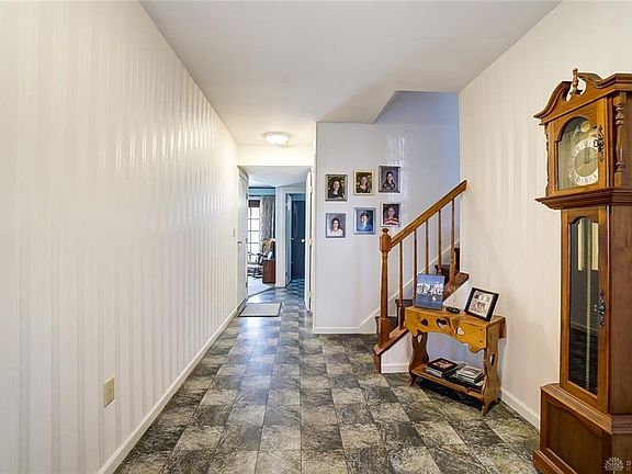 4th image of 4308 Crownwood Ave
