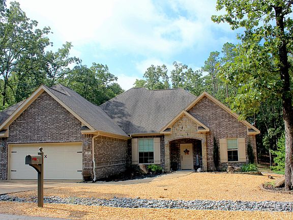 4th image of 25 Campana Ln