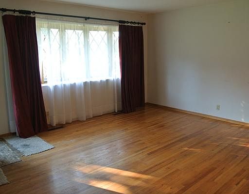 2nd image of 1340 Brentwood Ct
