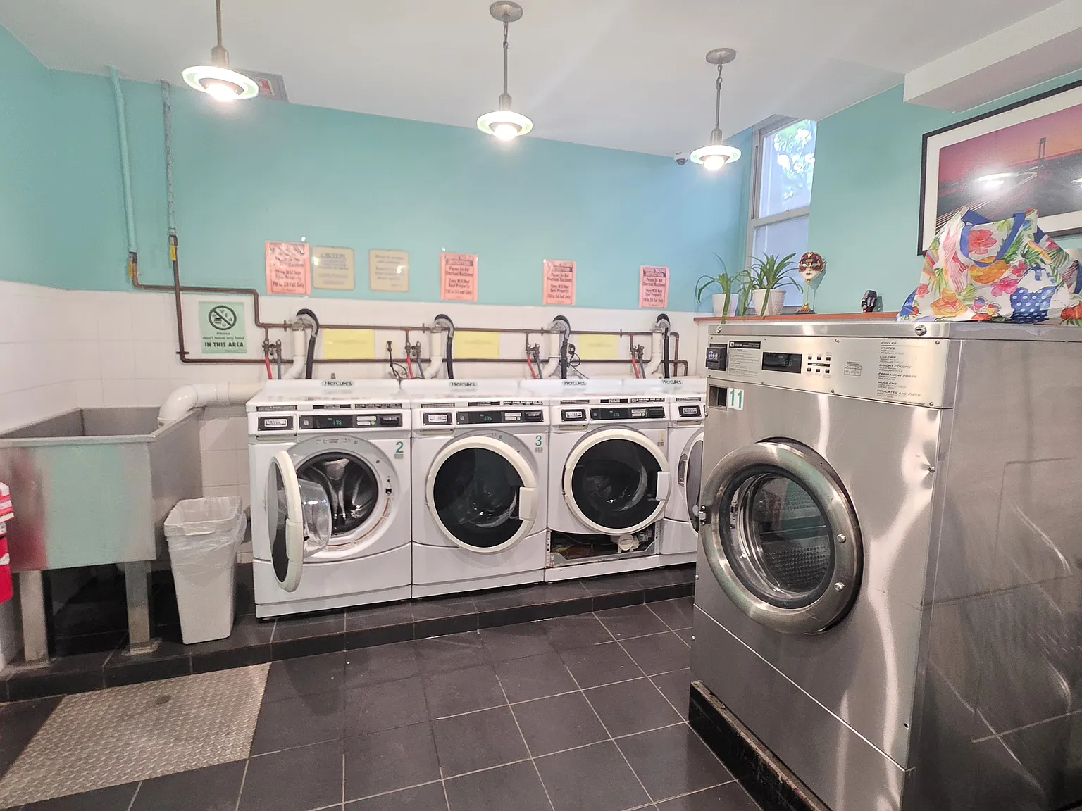 Studio, 600 sqft, $1,800 — Photo 4