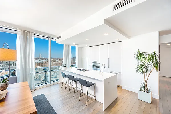 Rented by Compass | media 14