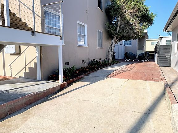 Dedicated two car tandem parking on the driveway.