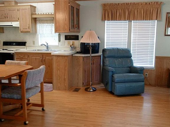 5th image of 8547 Firwood Dr