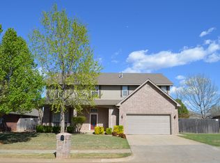 1708 Grey Hawk Rd, Edmond, OK 73003