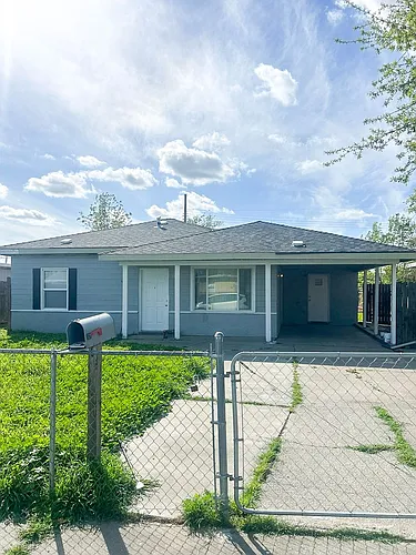 3905 Huron St Photo 1