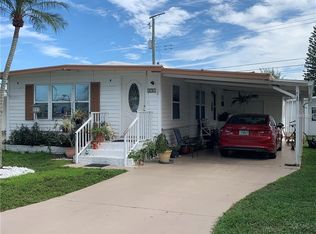 223 Inner Dr E, Venice, FL 34285