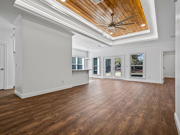 5th image of 4154 Green Meadows Trl