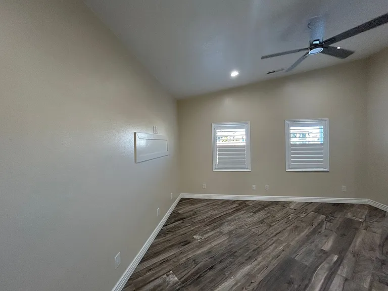 1696 N 2500 W — Photo 5