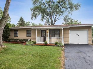 209 W 35th St, Steger, IL 60475