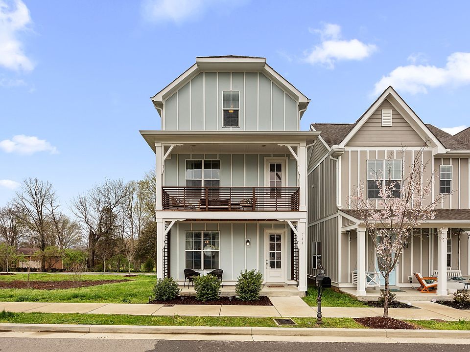 1st image of 744 Cottage Park Dr