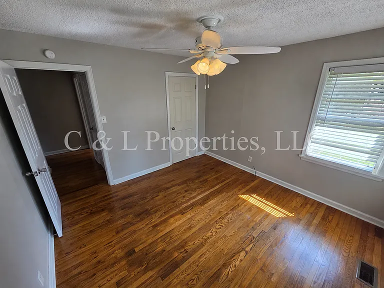 403 Noccalula Dr — Photo 12
