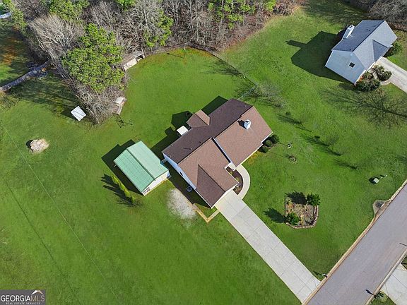 3rd image of 113 Platte St