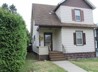 26 Walnut St, Gloversville, NY 12078