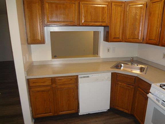 5th image of 120 Liberty Ct #2104