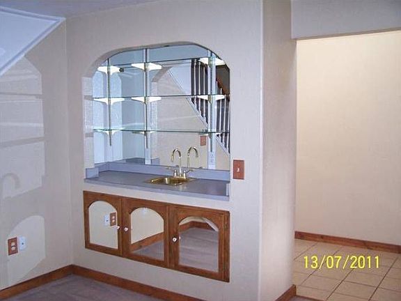 5th image of 1171 Acorn Cir