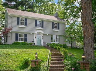 7 Rennel Dr, Cincinnati, OH 45226