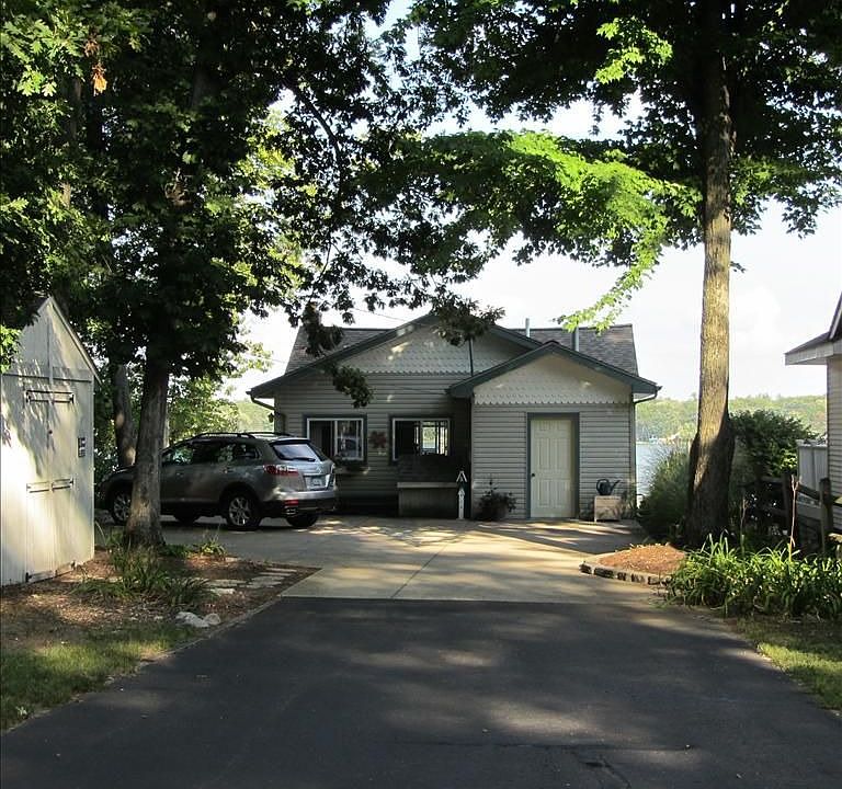 75 FT OF FRONTAGE