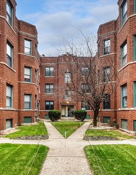 841 W Cornelia Ave #843-3S — Photo 1