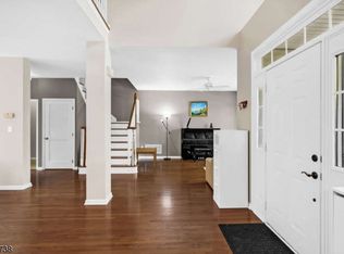 2 Honeyman Rd, Basking Ridge, NJ 07920