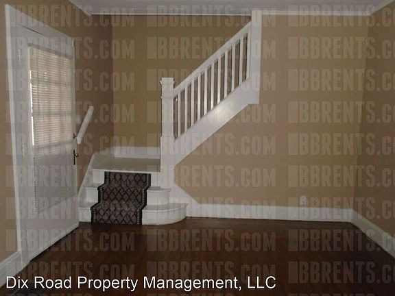 3rd image of 3954 Delmar Ave