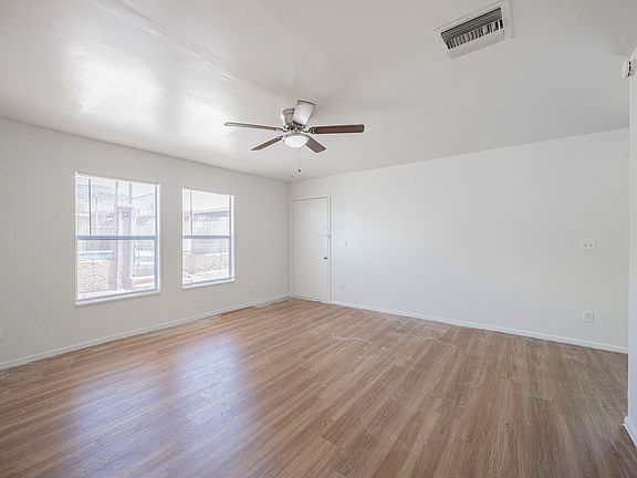 5th image of 925 W Peoria Ave APT 29