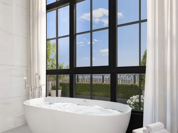 201 East 23rd Street image 7 of 23