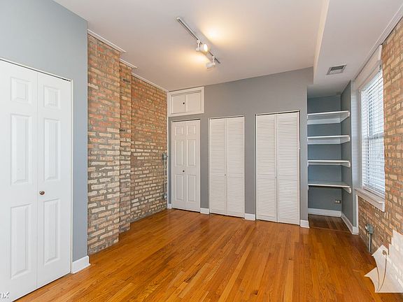 2016_09_27_4241_N_Kimball_Unit_2_ENHANCED_08