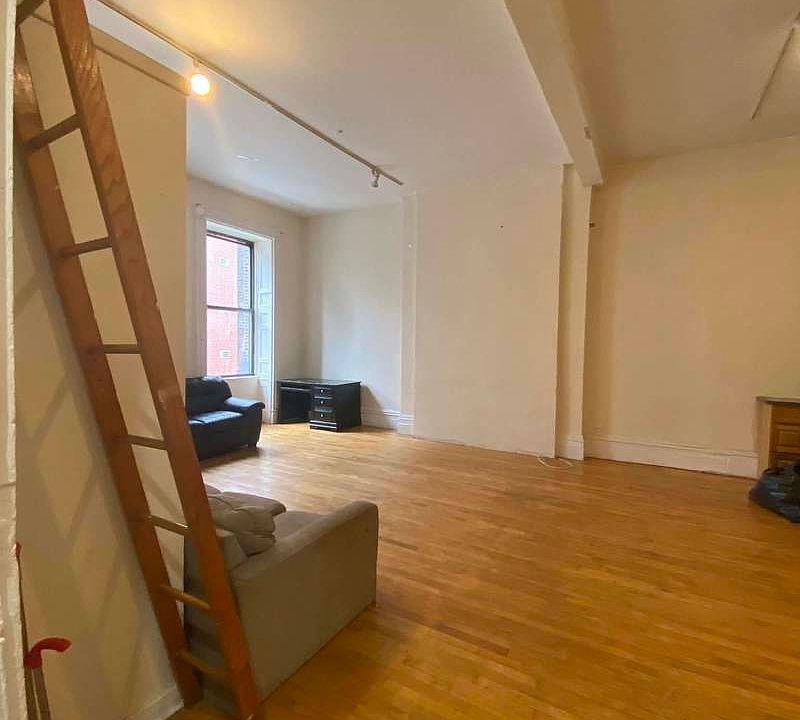 1st image of 147 Bleecker St APT 2