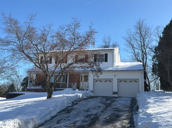 21 Brisman Dr, Thiells, NY 10984