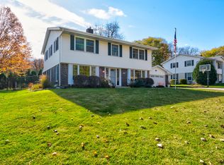 12011 W Verona Ct, West Allis, WI 53227
