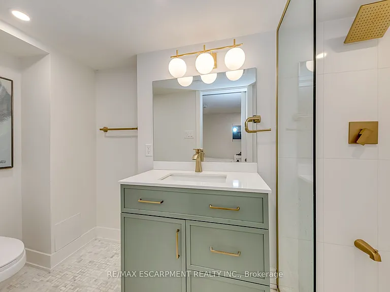 407 Skinner Rd — Photo 34
