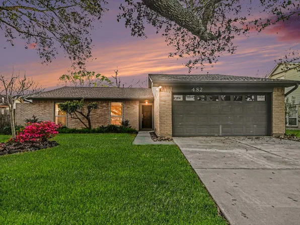 482 Lost Rock Dr, Webster, TX 77598