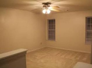 851 Pinecrest Cir, Lilburn, GA 30047