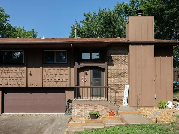 1255 Bridle Path Ct, White Bear Township, MN 55110