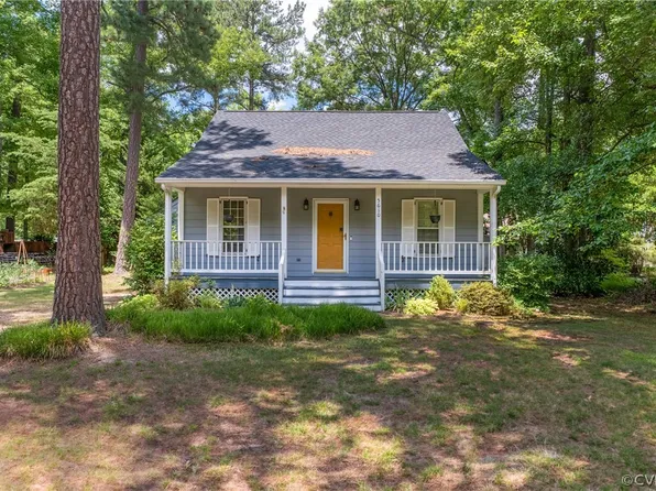 5610 Southern Pine Dr, Richmond, VA 23225