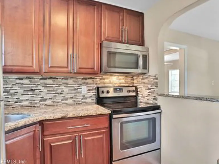5236 River Forest Dr — Photo 7