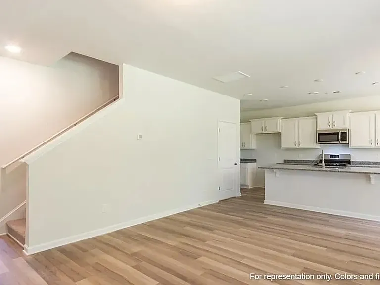 125 Carolina Grove Blvd — Photo 3