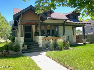 324 2nd St NW, Watertown, SD, 57201